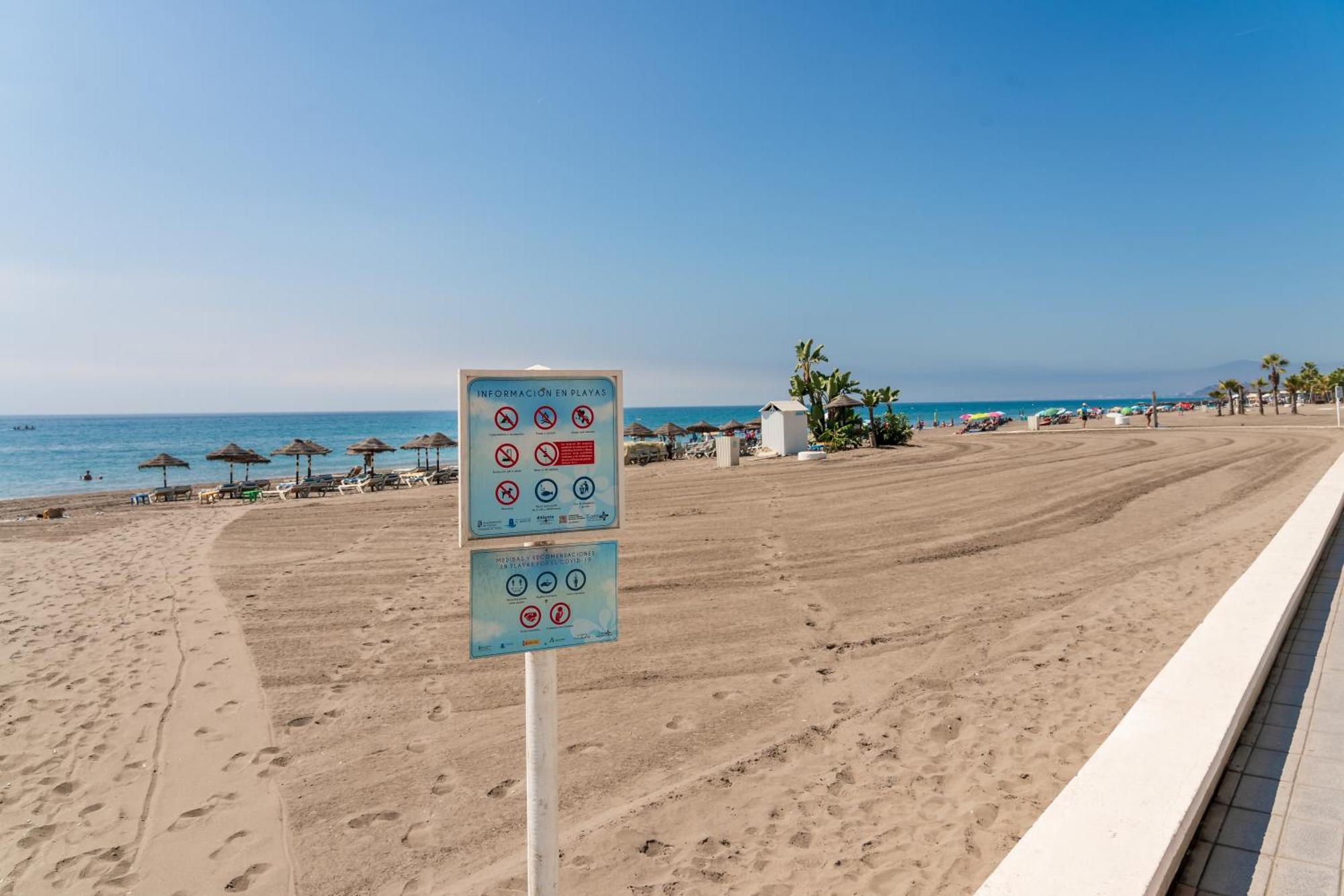 Moderno Apartamento Playa Laguna Torrox Exterior photo